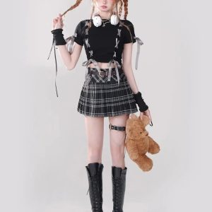 Dark Coquette Y2K Crop Top - Grunge Aesthetic Cute Shirt for Emo Girls