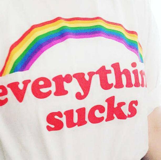 Everything Sucks Rainbow T-Shirt - Y2K Aesthetic Grunge Style Tee