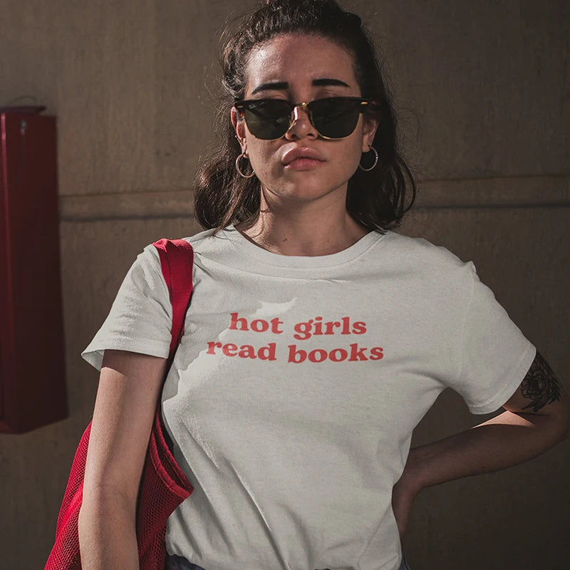 Hot Girls Read Books Tee - Y2K Fashion, Coquette Aesthetic, Grunge Style