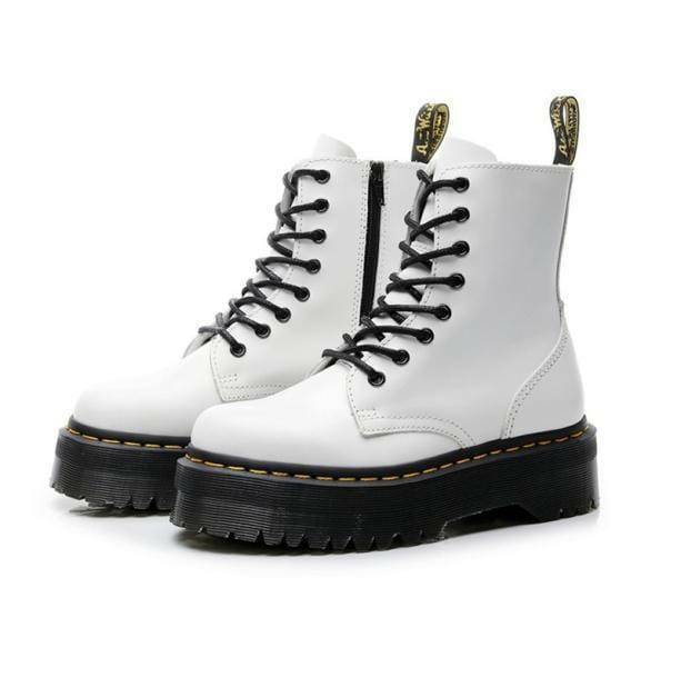 Y2K Fashion Chunky Boots for Grunge, Coquette, and Emo Aesthetics