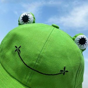 Y2K Fashion Froggy Hat: Cute Coquette Aesthetic for Emo & Grunge Styles