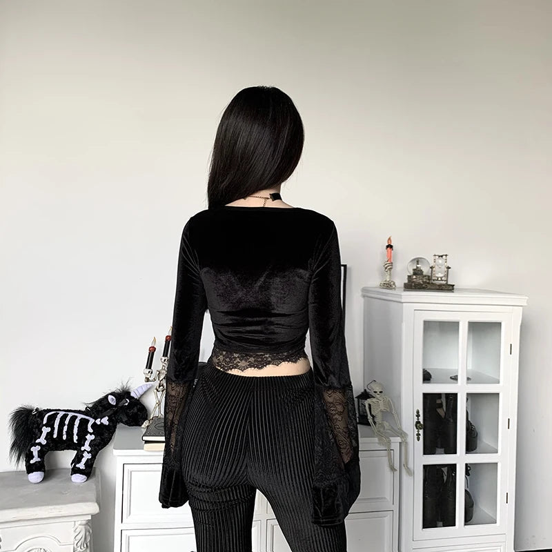 Y2K Fashion Goth Lace Flare Cuffs Crop Top for Grunge & Coquette Aesthetic