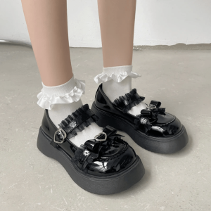 Y2K Fashion Heart Buckled Platform Shoes for Grunge and Coquette Aesthetic