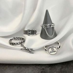 Y2K Fashion Lucky Rabbit Rings - Cute Coquette & Emo Aesthetic Jewelry