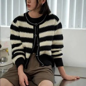 Y2K Fashion Striped Button Up Cardigan - Coquette & Grunge Aesthetic