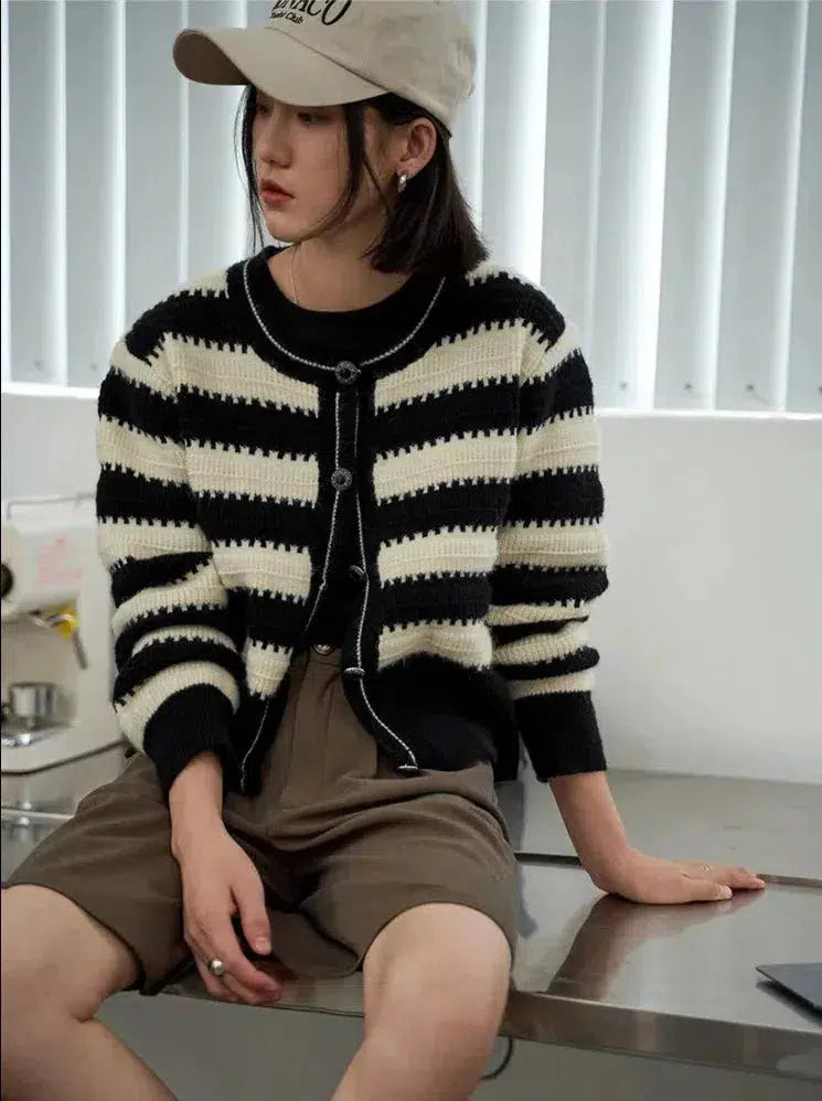 Y2K Fashion Striped Button Up Cardigan - Coquette & Grunge Aesthetic