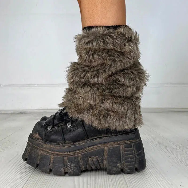 Y2K Grunge Faux Fur Leg Warmers for Coquette and Emo Aesthetic Outfits