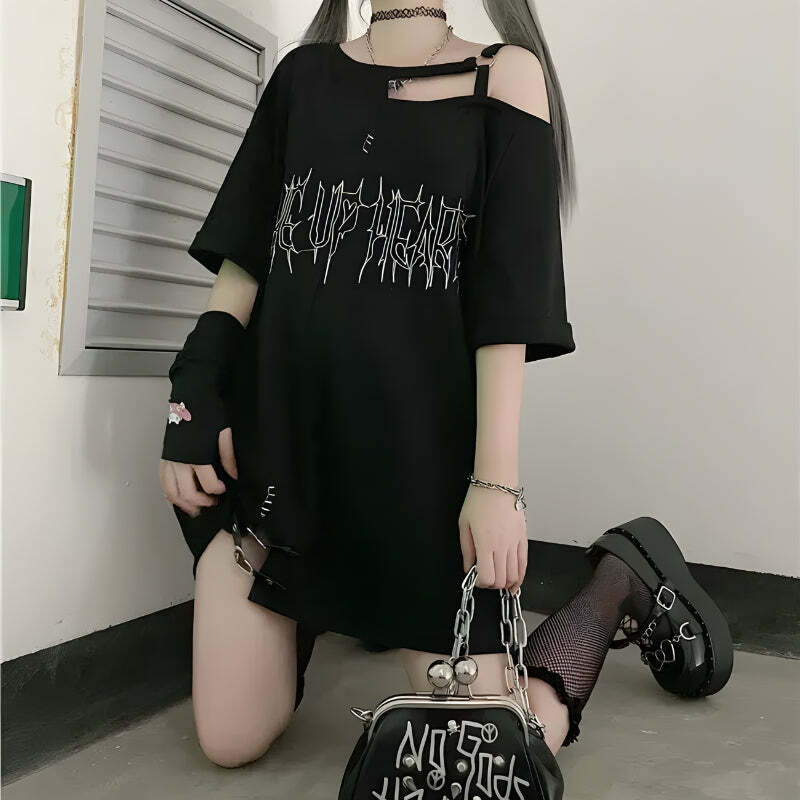 Y2K Grunge Heart Graphic Long Tee - Emo & Coquette Aesthetic Top